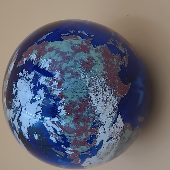 Lundberg Studio Hand Blown Glass Earth Globe - Picture 2 of 5